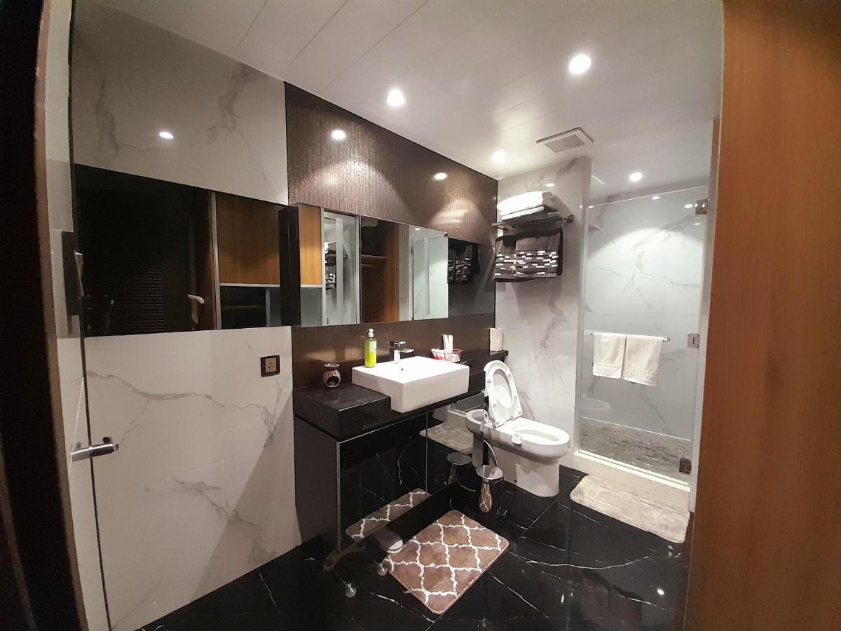 One Euphoria Prime Suite Hotel Angeles Exteriér fotografie