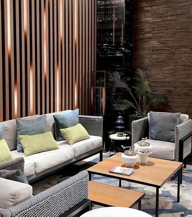 One Euphoria Prime Suite Hotel Angeles Exteriér fotografie