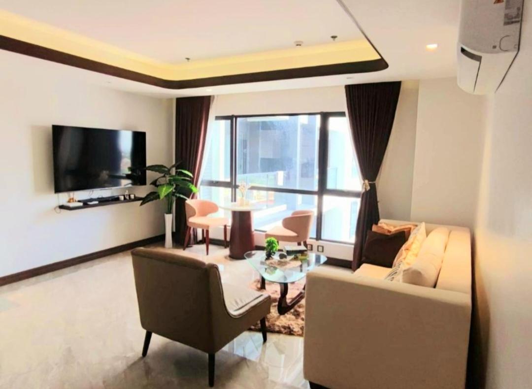 One Euphoria Prime Suite Hotel Angeles Exteriér fotografie