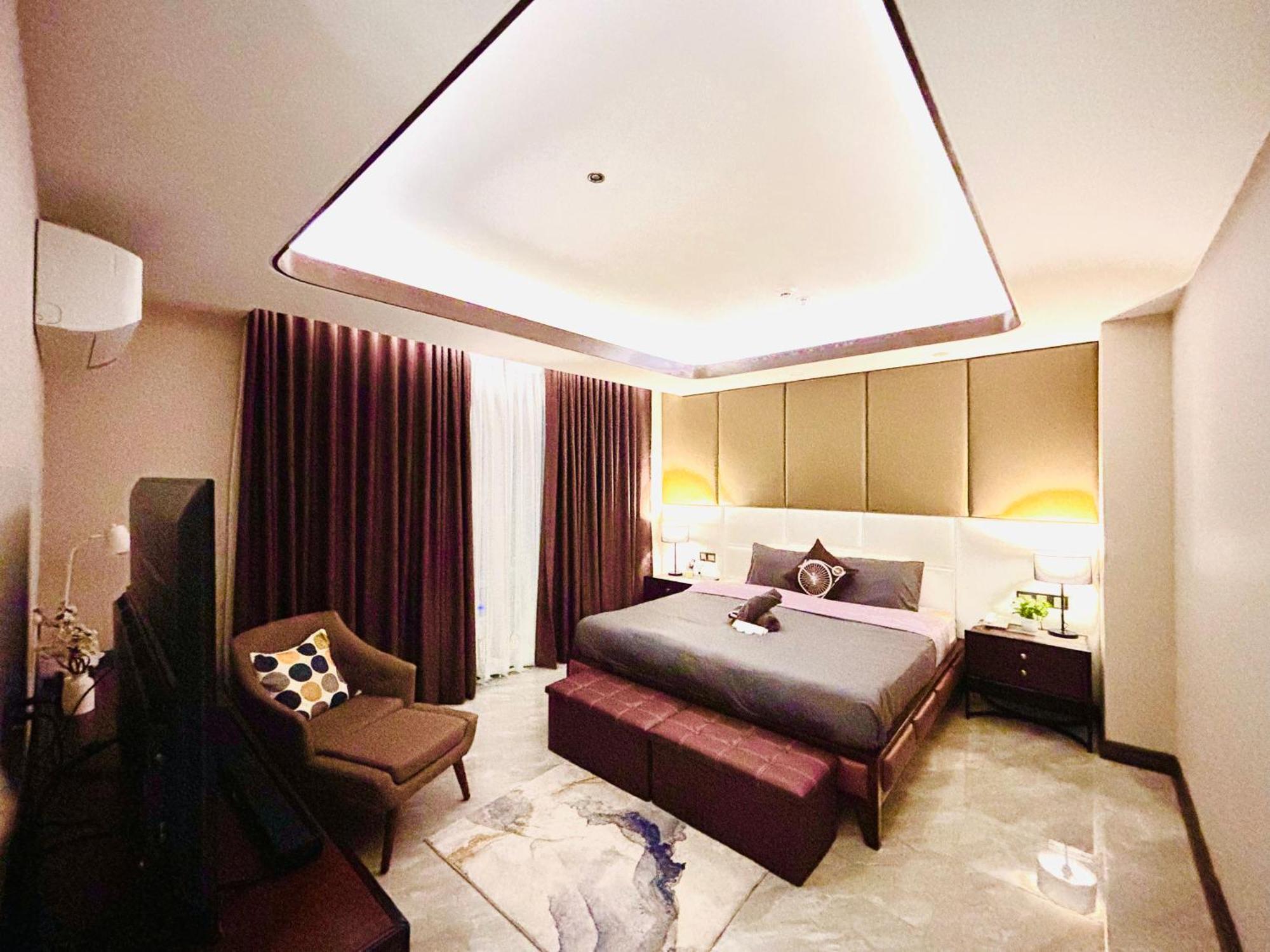 One Euphoria Prime Suite Hotel Angeles Exteriér fotografie
