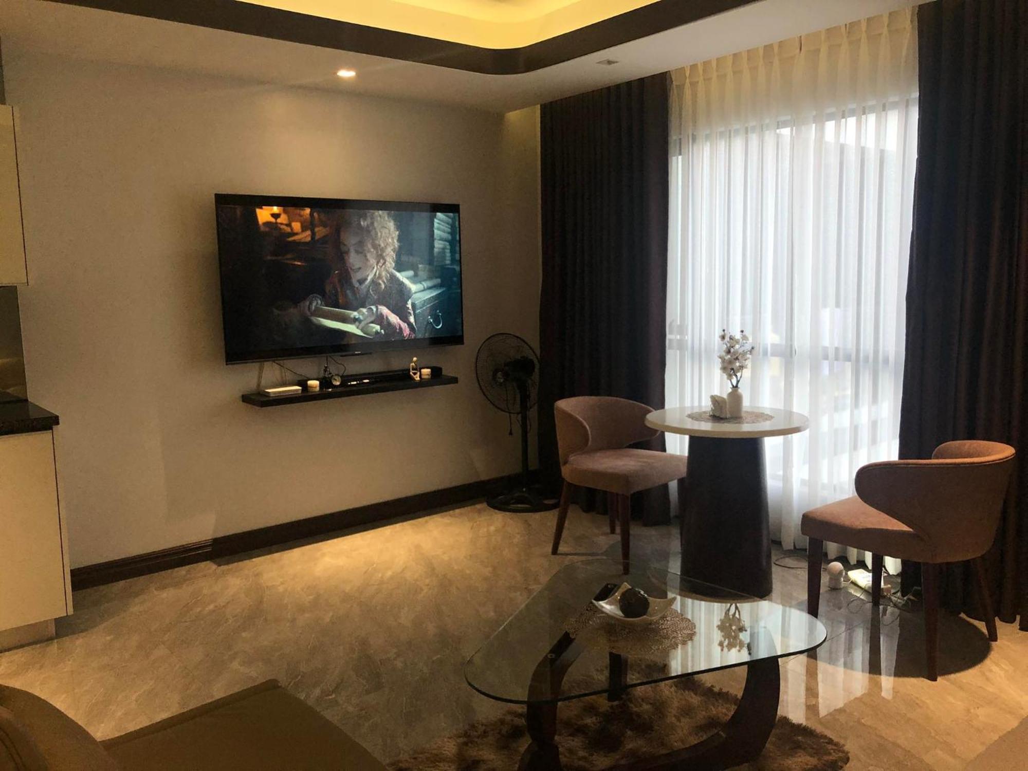 One Euphoria Prime Suite Hotel Angeles Exteriér fotografie